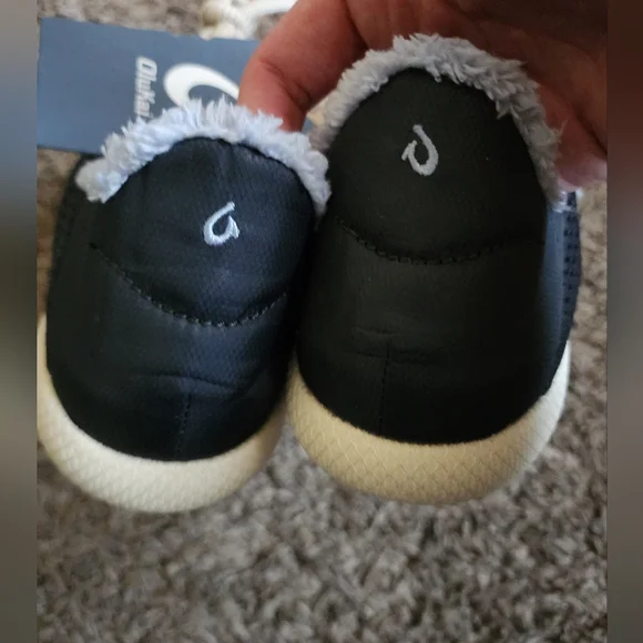 NWT Olukai Mahiki Black Sherpa Lined Slipper Women's 9 - Picture 6 of 7